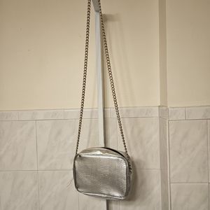 Victoria  Secret crossbody bag